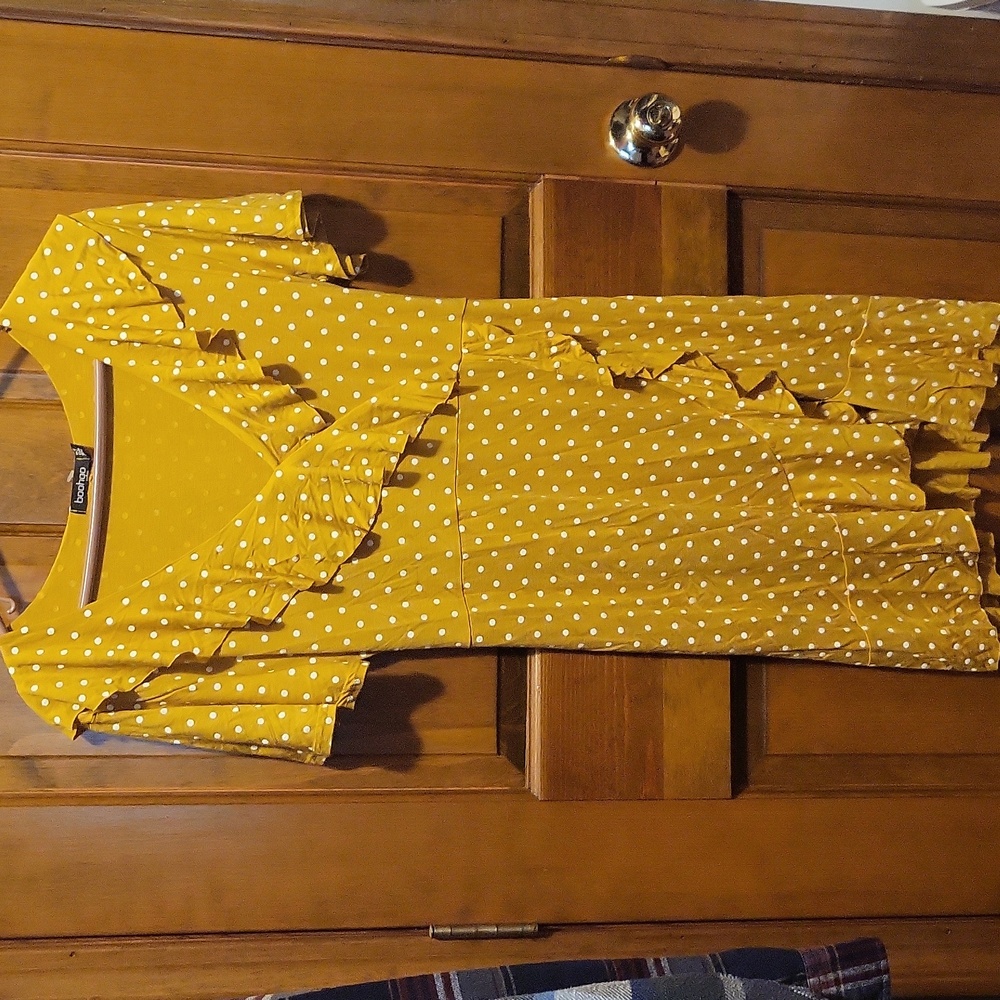 Women's Boohoo Polka Dot Wrap Front Ruffle Tea Dress Mustard Color
